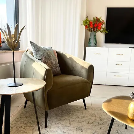 Schäfer, - Exklusive 2-zimmer-wohnung Zum Wohlfühlen 78 Qm *