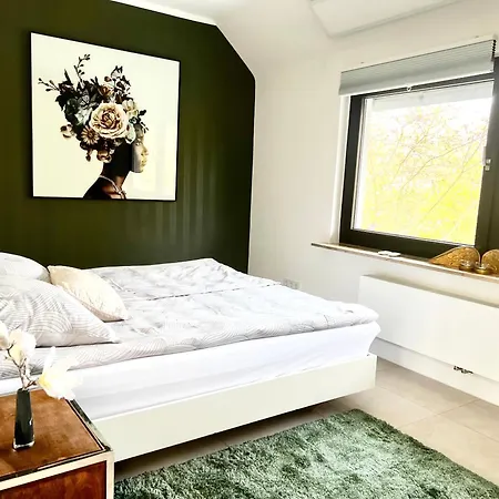 Schaefer, - Exklusive 2-zimmer-wohnung Zum Wohlfuehlen 78 Qm *