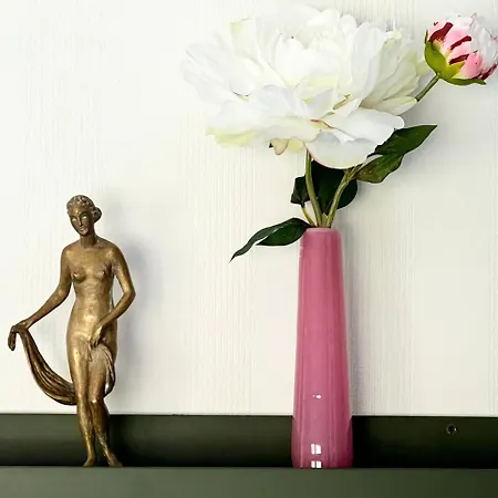 Schäfer, - Exklusive 2-zimmer-wohnung Zum Wohlfühlen 78 Qm Apartamento Ratingen