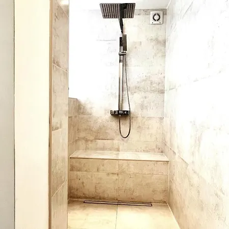 Schaefer, - Exklusive 2-zimmer-wohnung Zum Wohlfuehlen 78 Qm Ratingen