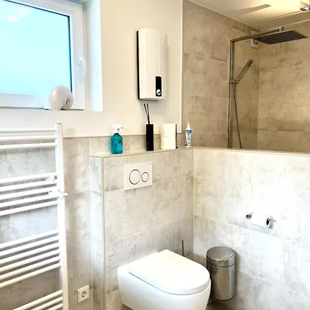 Schaefer, - Exklusive 2-zimmer-wohnung Zum Wohlfuehlen 78 Qm * Ratingen