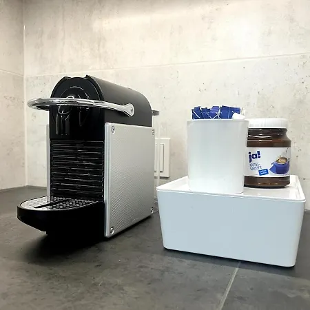 Schaefer, - Exklusive 2-zimmer-wohnung Zum Wohlfuehlen 78 Qm Appartement