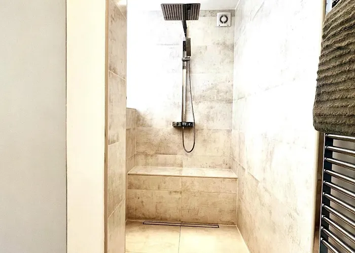 Schäfer, - Exklusive 2-zimmer-wohnung Zum Wohlfühlen 78 Qm Ratingen