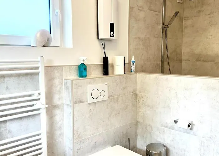 Schäfer, - Exklusive 2-zimmer-wohnung Zum Wohlfühlen 78 Qm * Ratingen